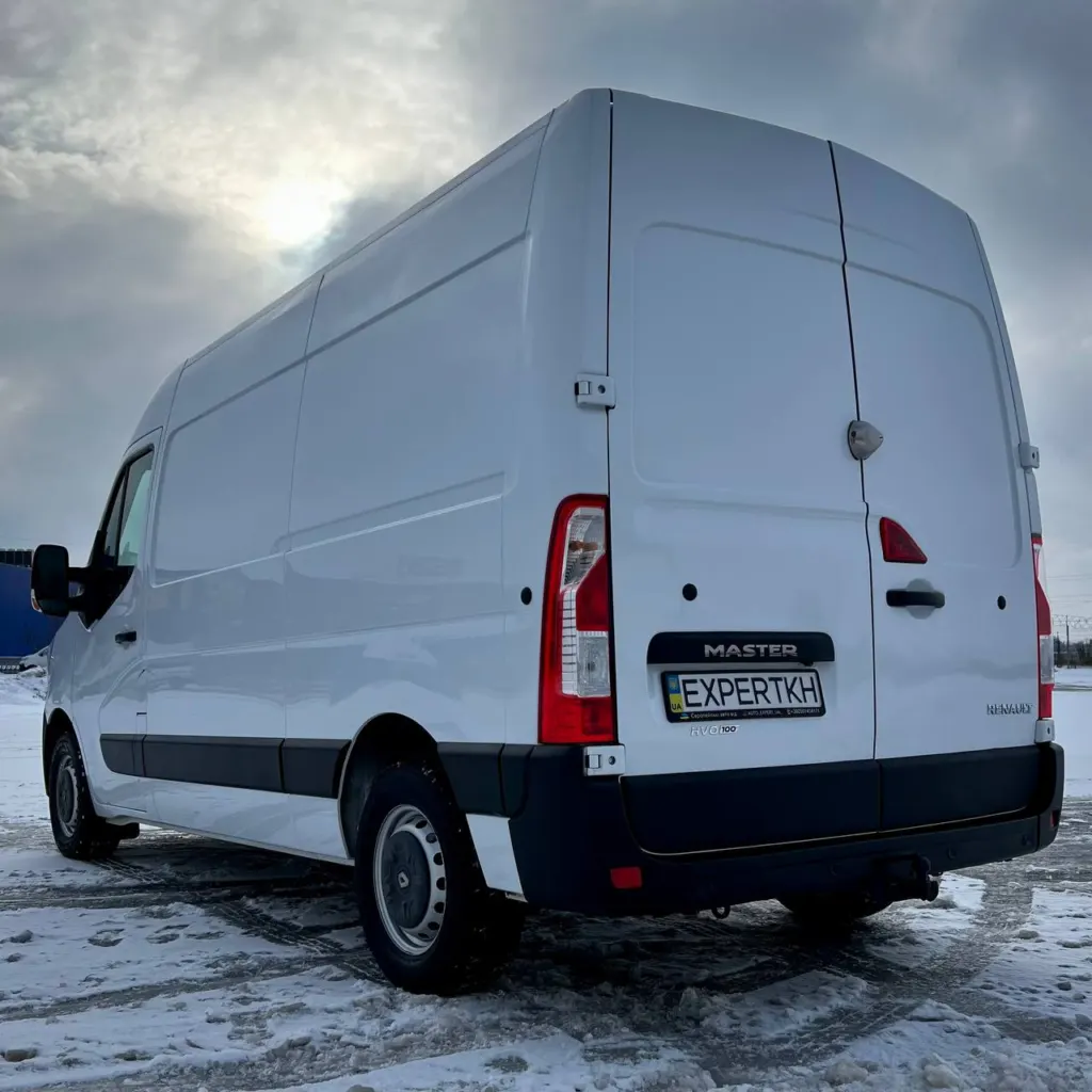 Renault Master L2H2 — фото 6