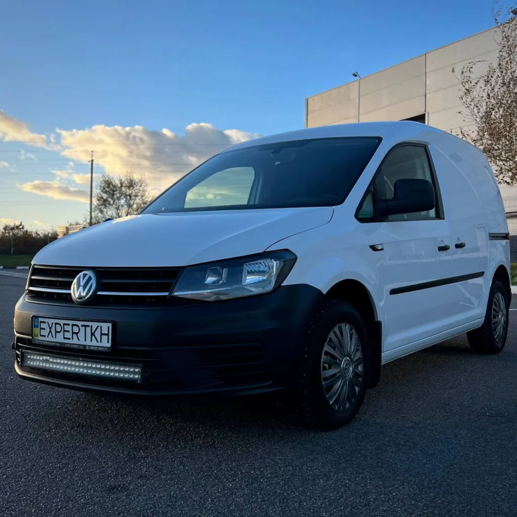 Volkswagen Caddy — фото 1