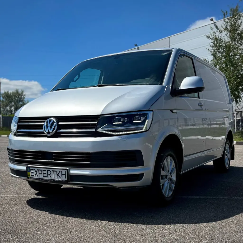 Volkswagen Transporter — фото 1