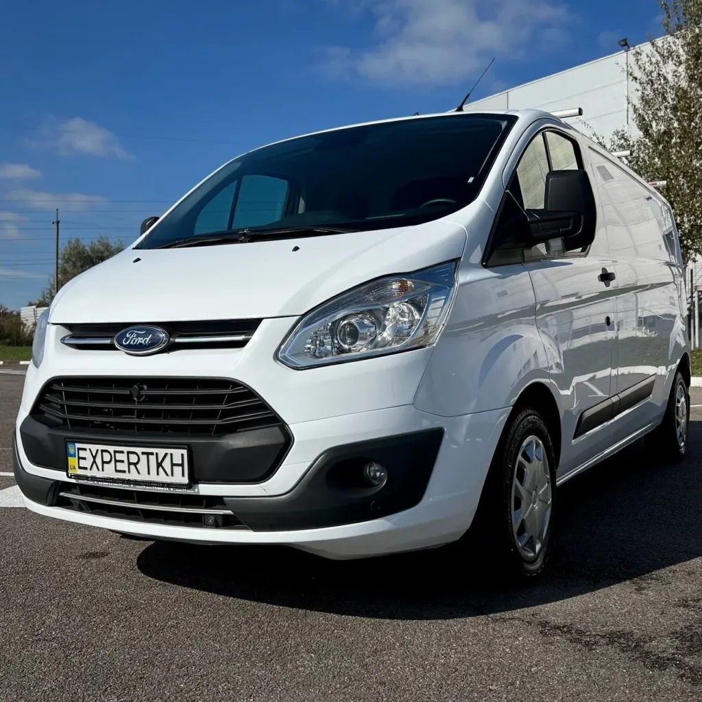 Ford Transit Custom Long — фото 1