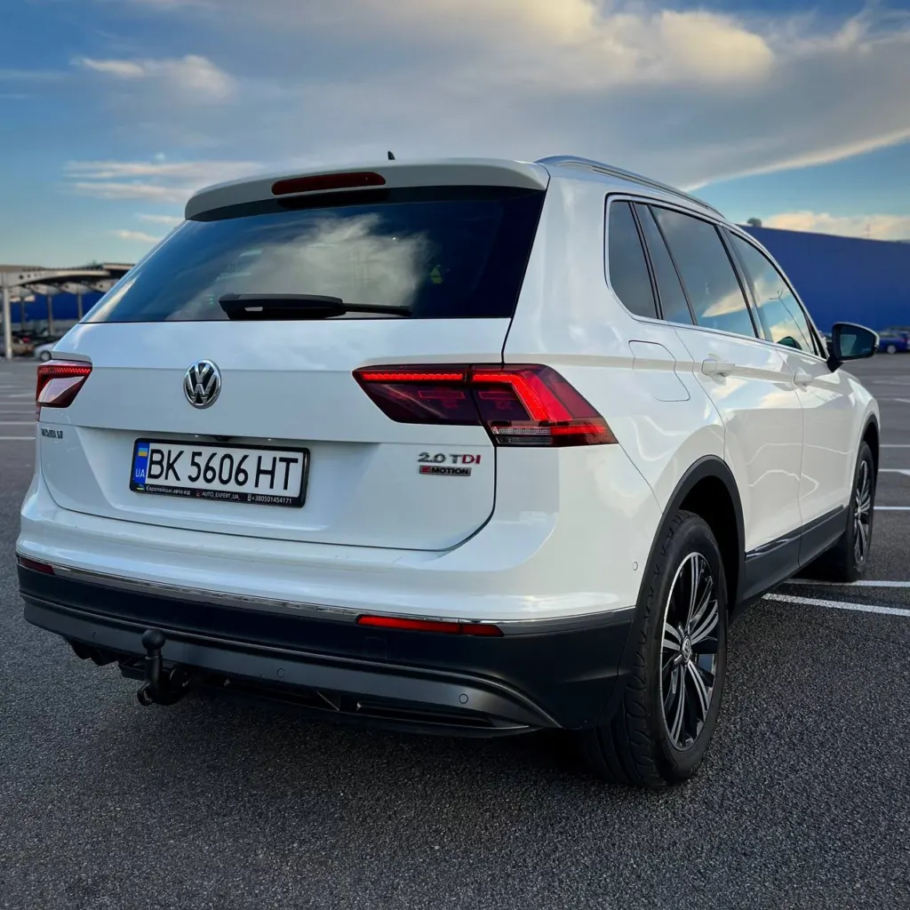 Volkswagen Tiguan — фото 3