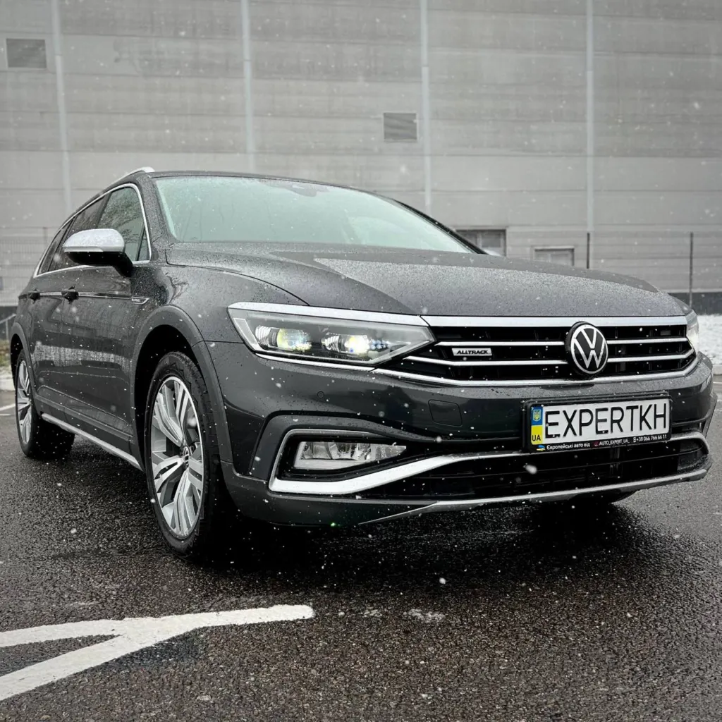 Volkswagen Passat Alltrack — фото 6