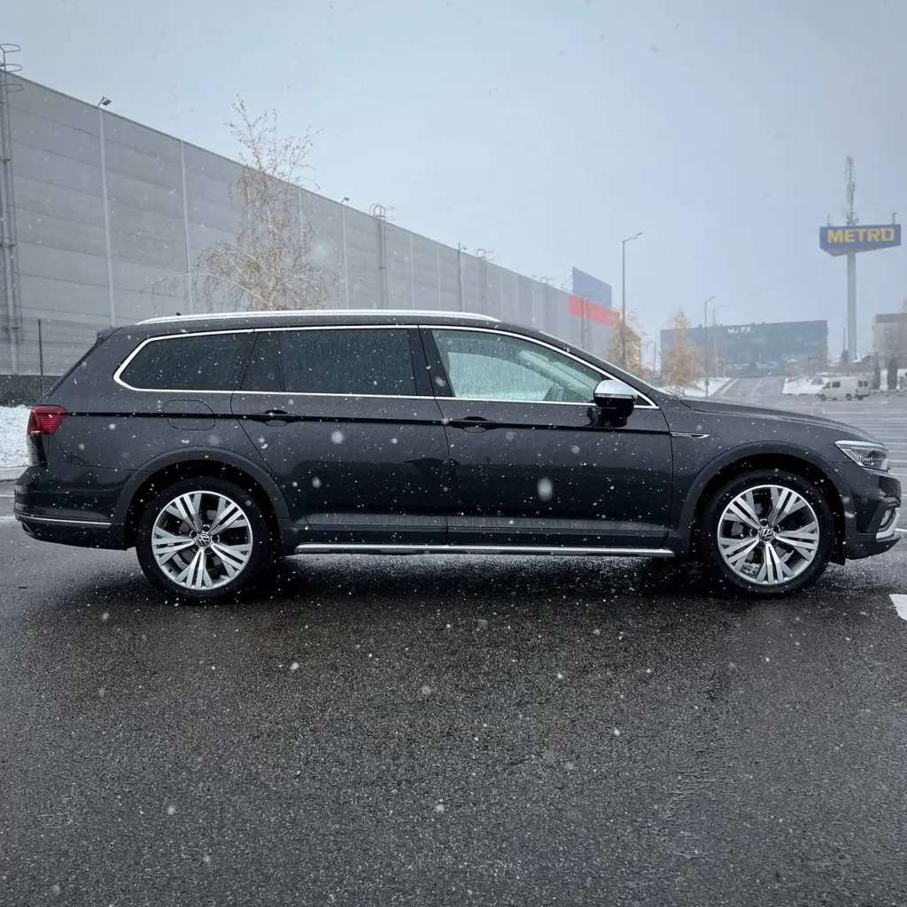 Volkswagen Passat Alltrack — фото 5