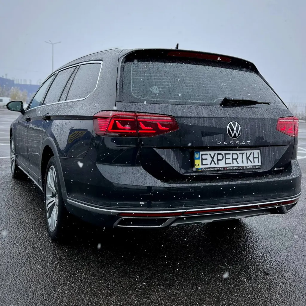 Volkswagen Passat Alltrack — фото 2
