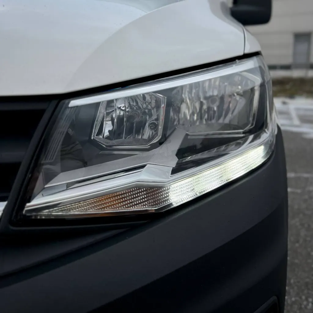 Volkswagen Caddy — фото 9