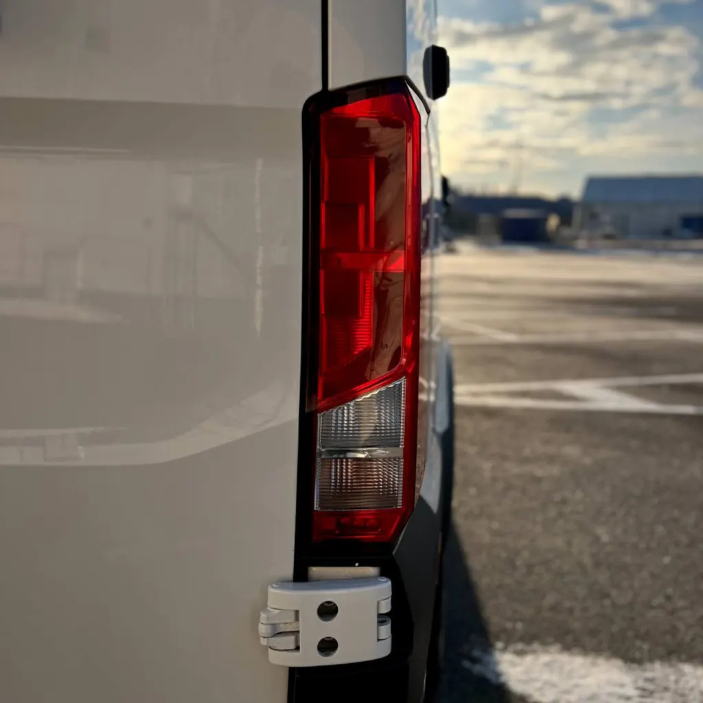 Volkswagen Crafter L2H2 — фото 10