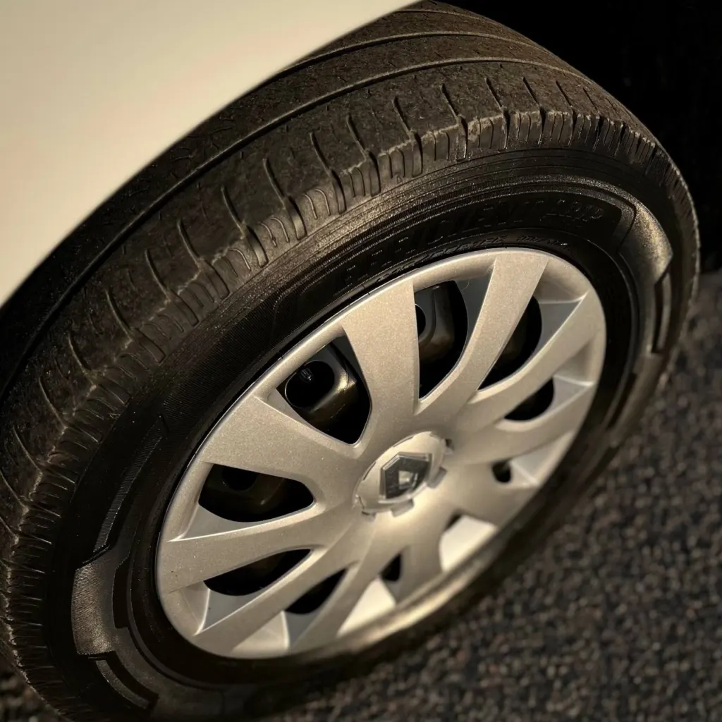 Renault Trafic Long — фото 12