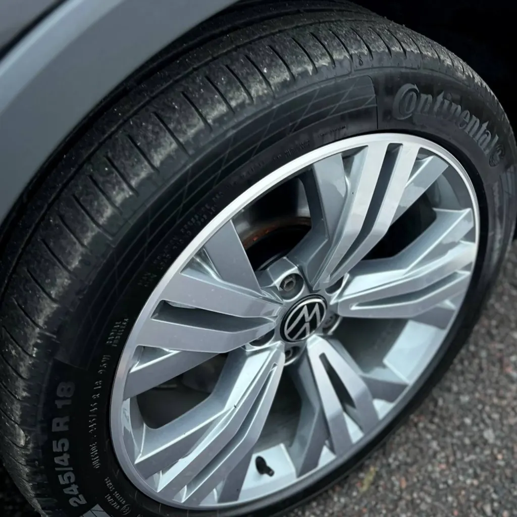 Volkswagen Passat Alltrack — фото 12