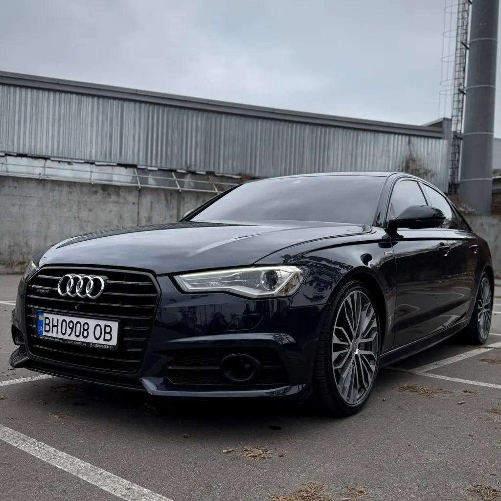 Audi A6 — фото 1