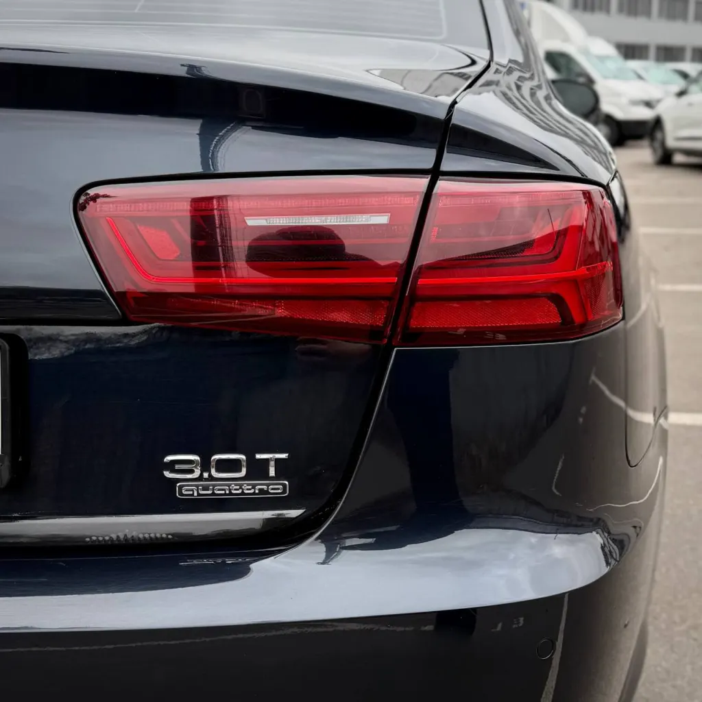 Audi A6 — фото 11