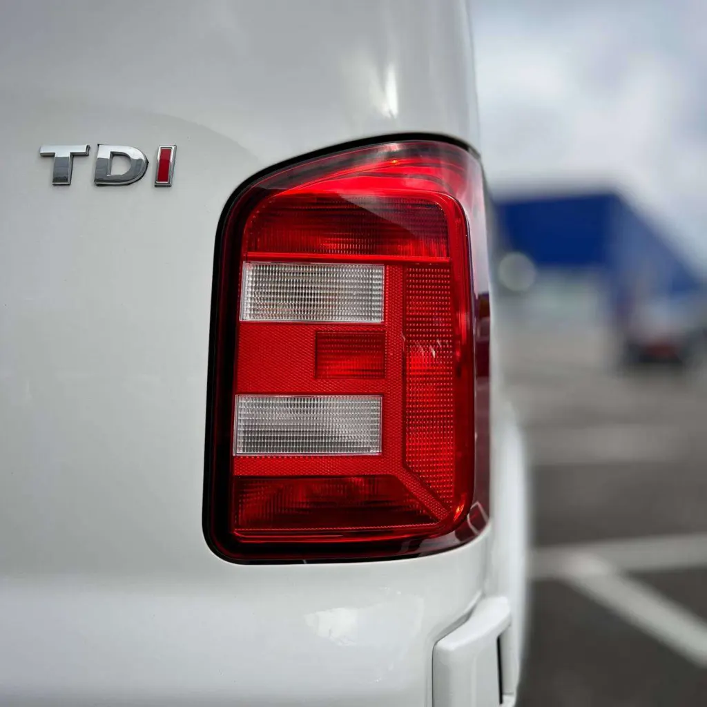 Volkswagen Transporter Long — фото 10