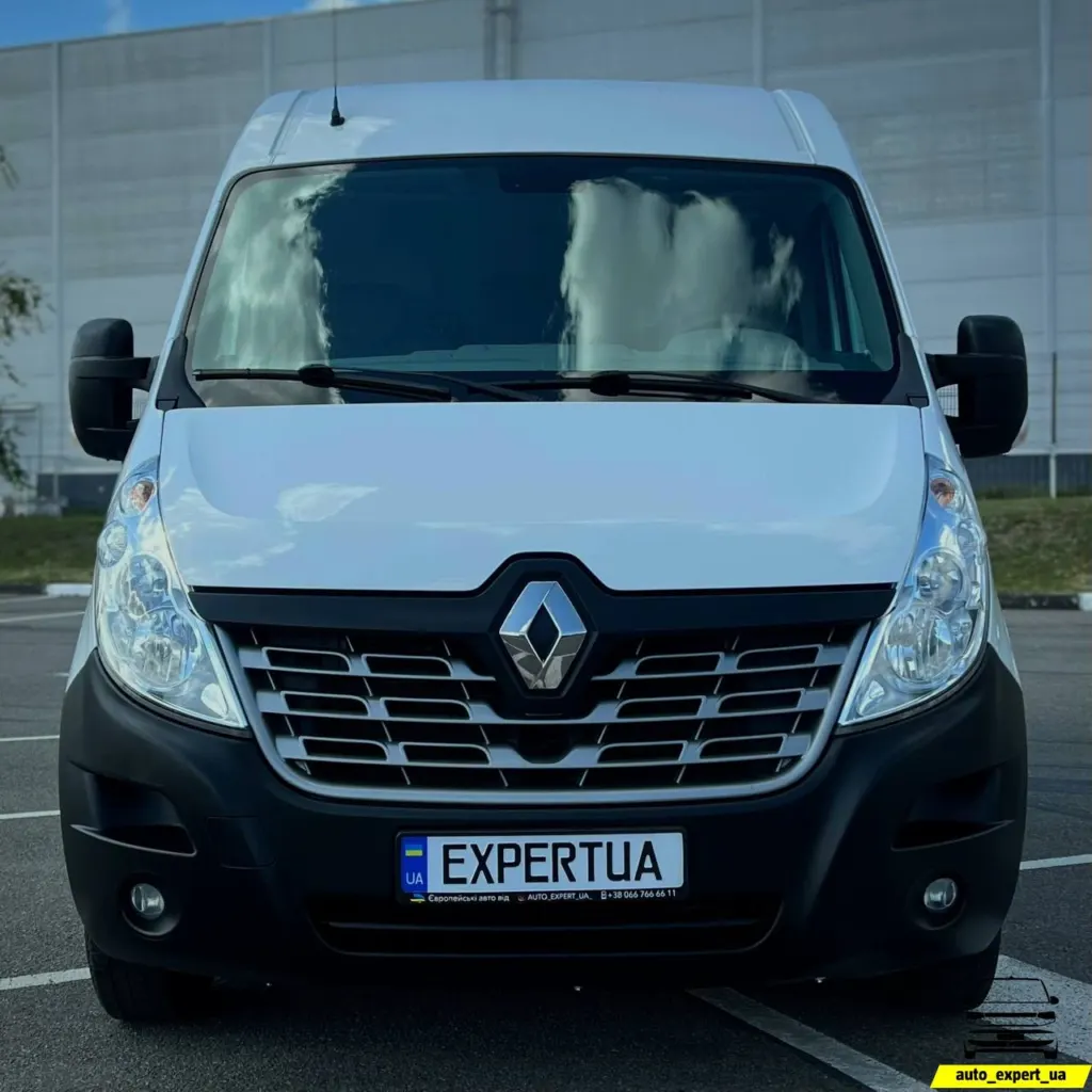 Renault Master L4H2 — фото 10