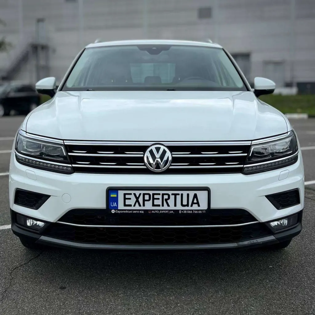 Volkswagen Tiguan — фото 7