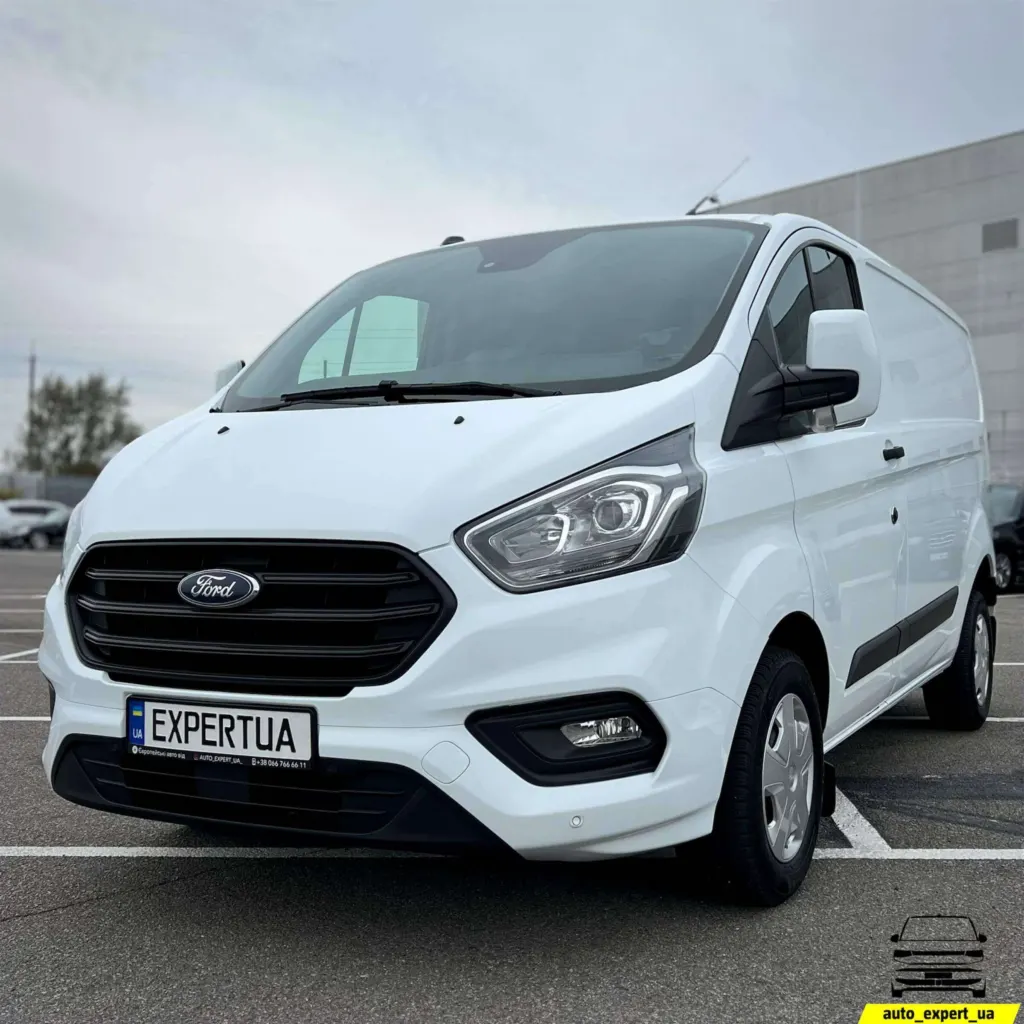 Ford Transit Custom — фото 1