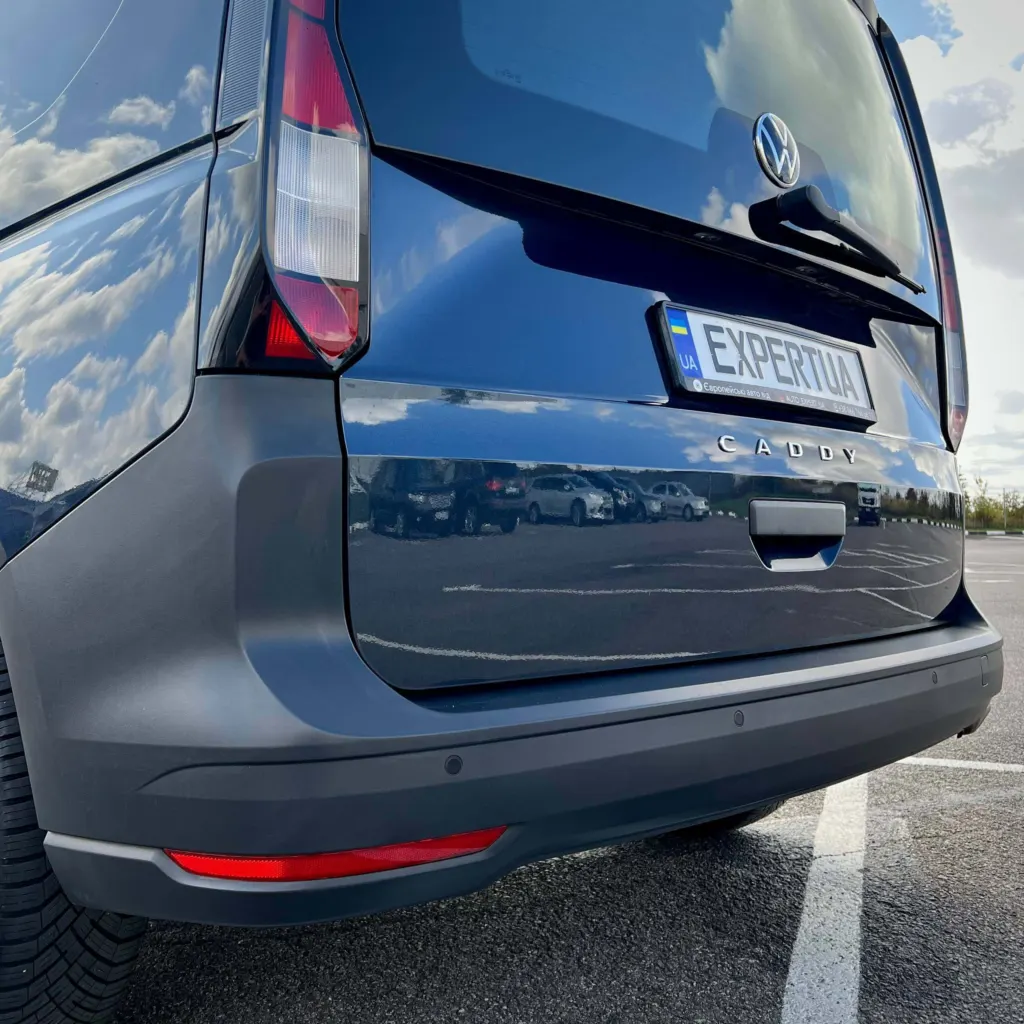 Volkswagen Caddy — фото 12