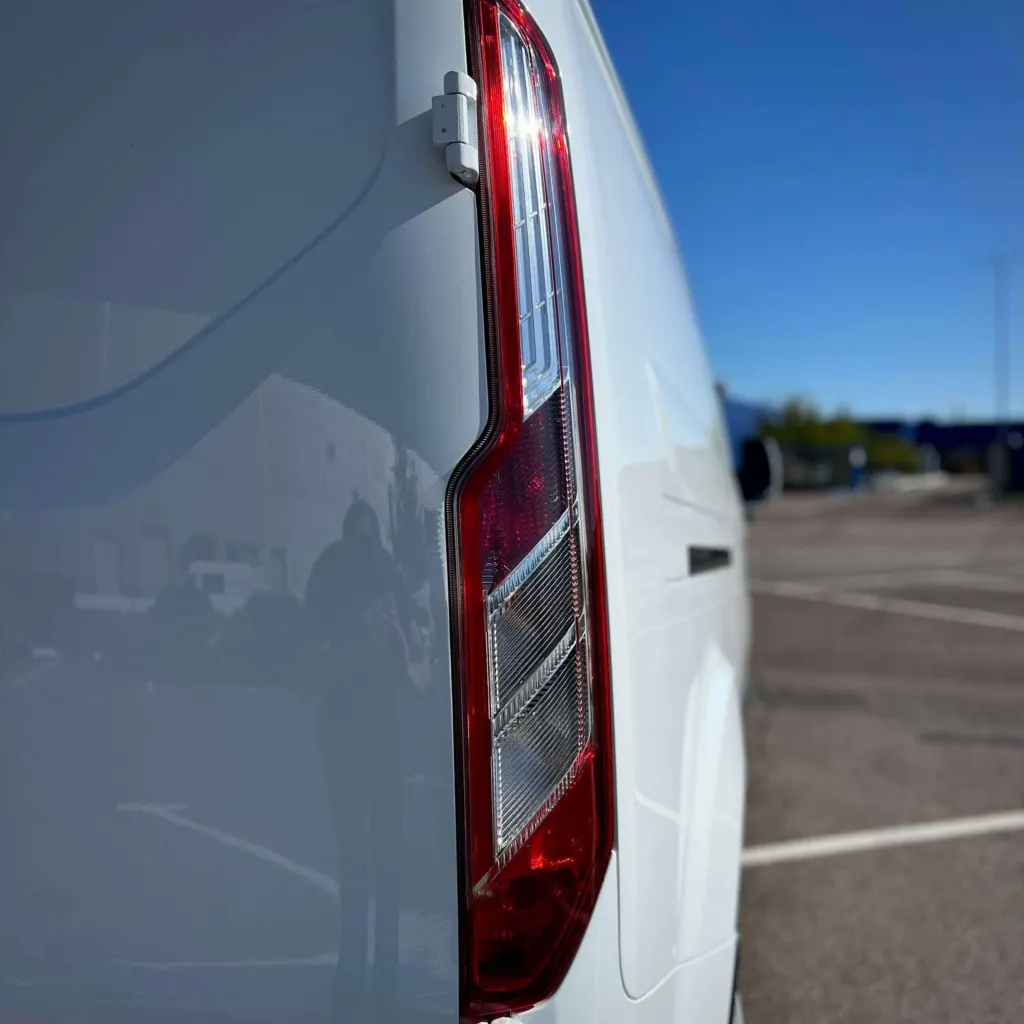 Ford Transit Custom Long — фото 10
