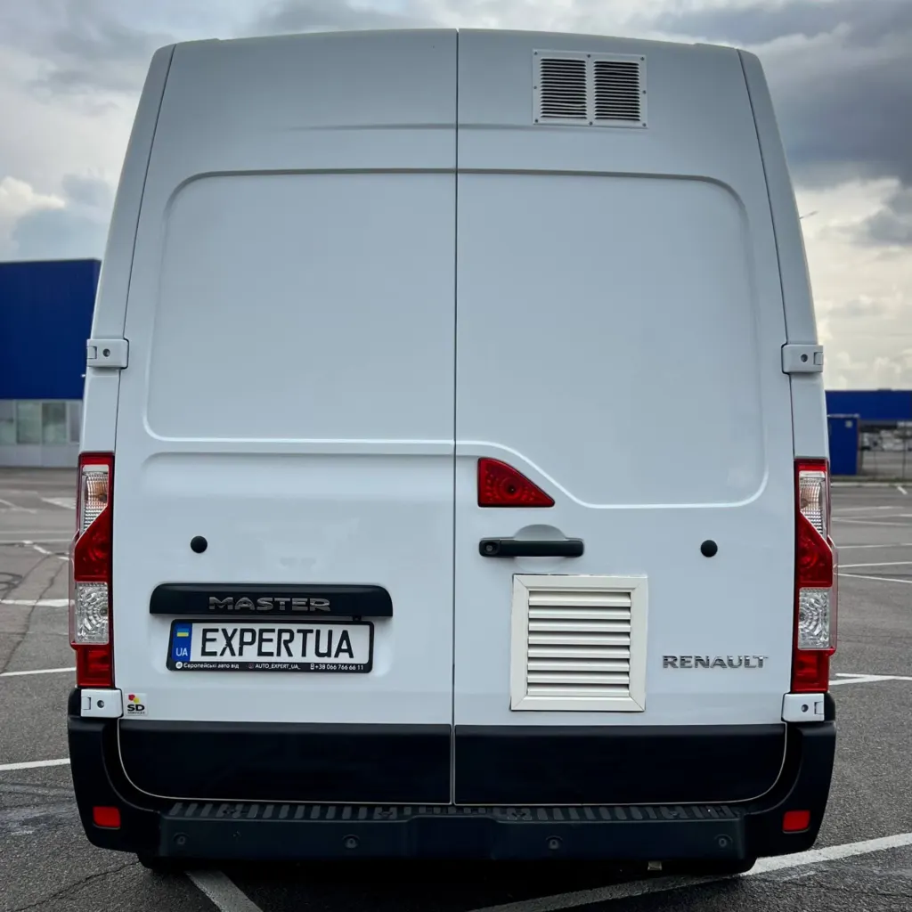 Renault Master L3H2 — фото 5