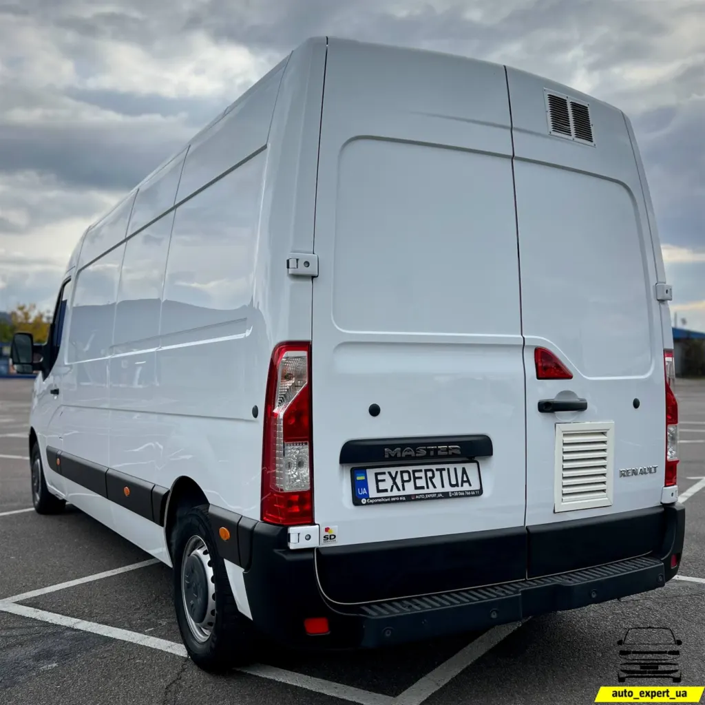 Renault Master L3H2 — фото 6