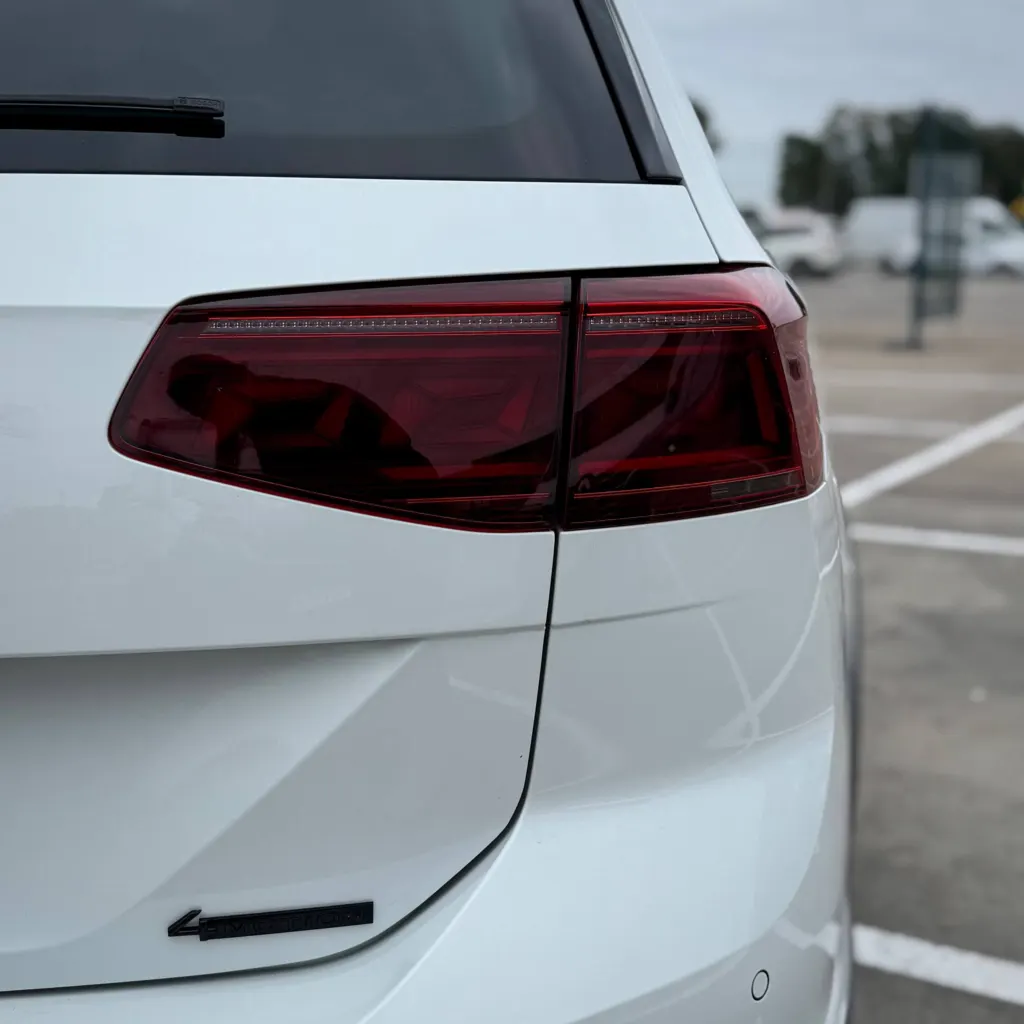 Volkswagen Passat Alltrack — фото 10