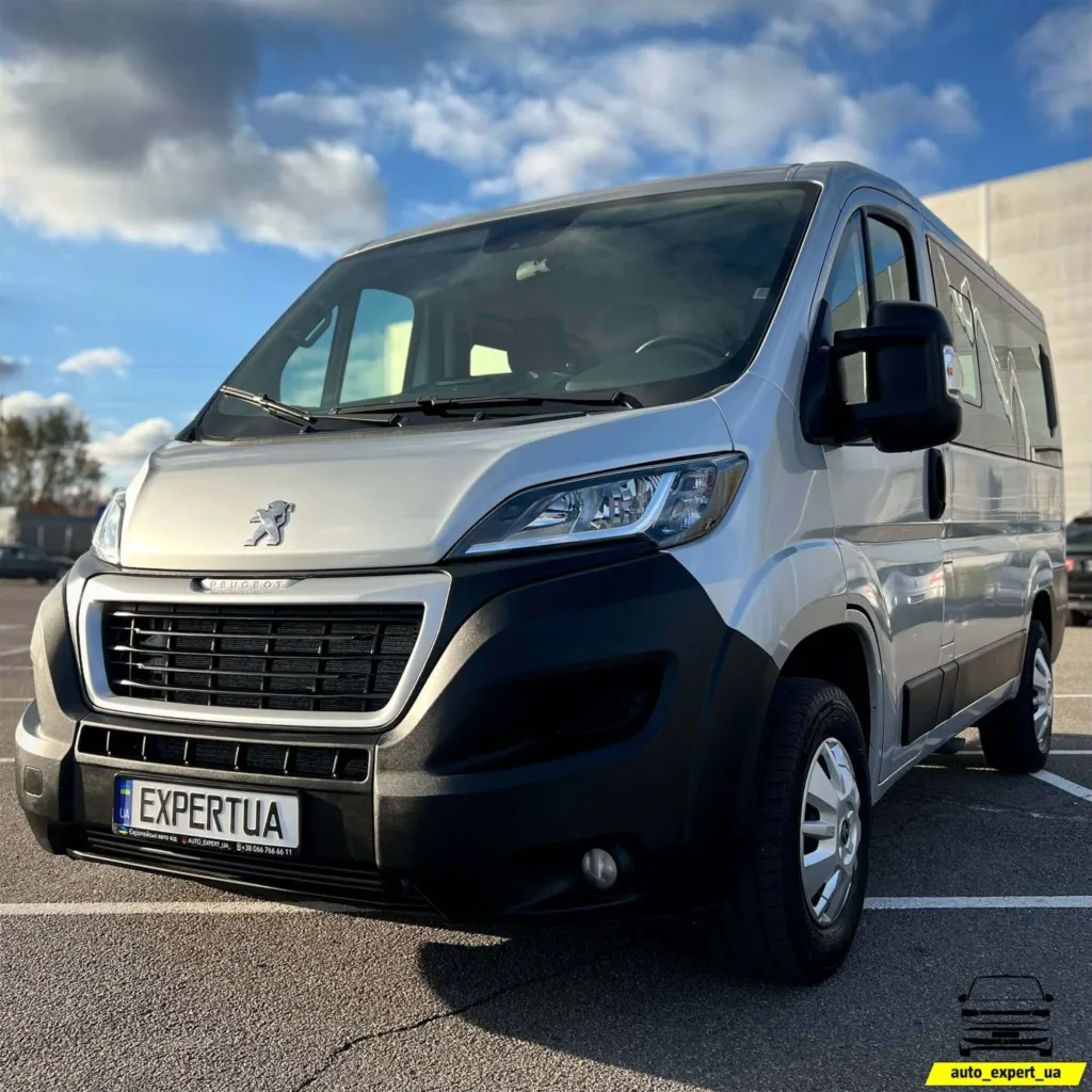 Peugeot Boxer (Passenger 8+1) 2019