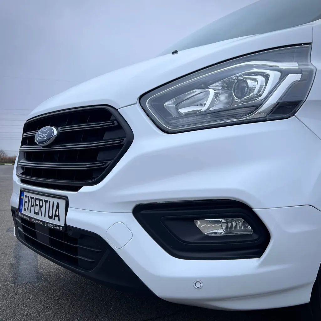 Ford Transit Custo — фото 11