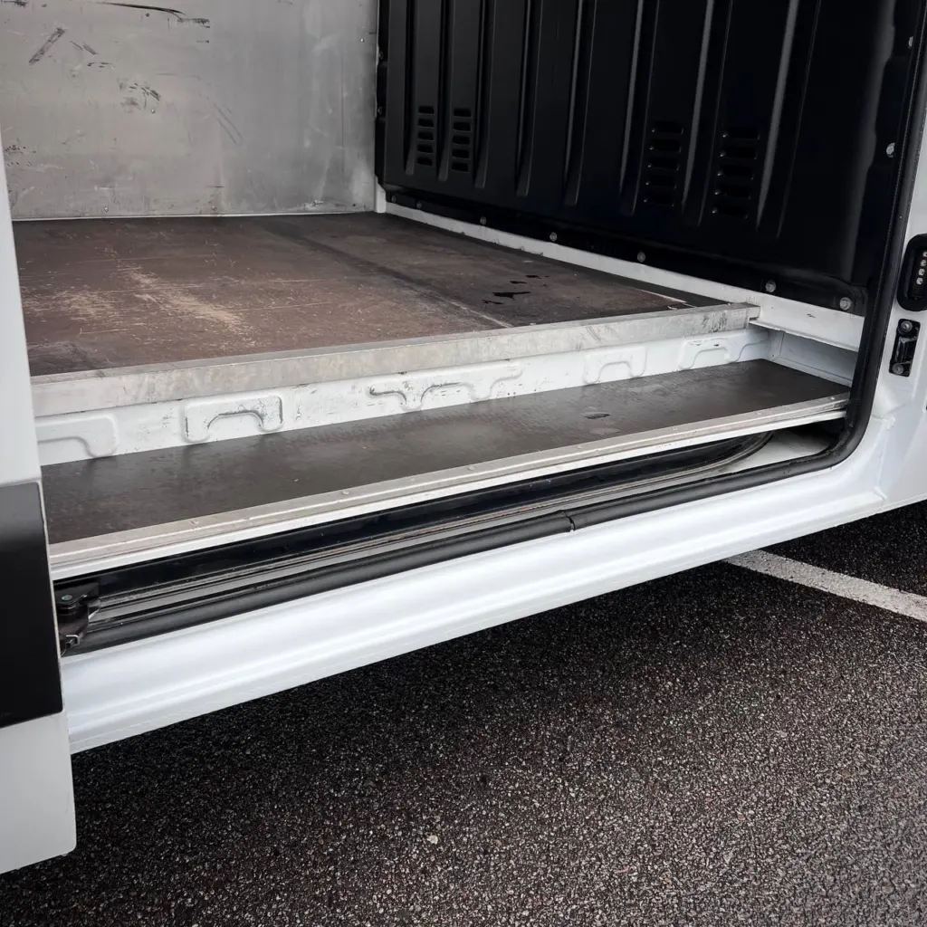 Renault Master L3H2 — фото 12