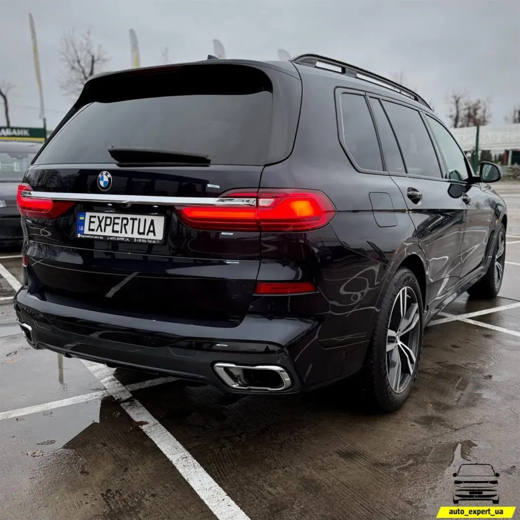 BMW X7 40d — фото 5