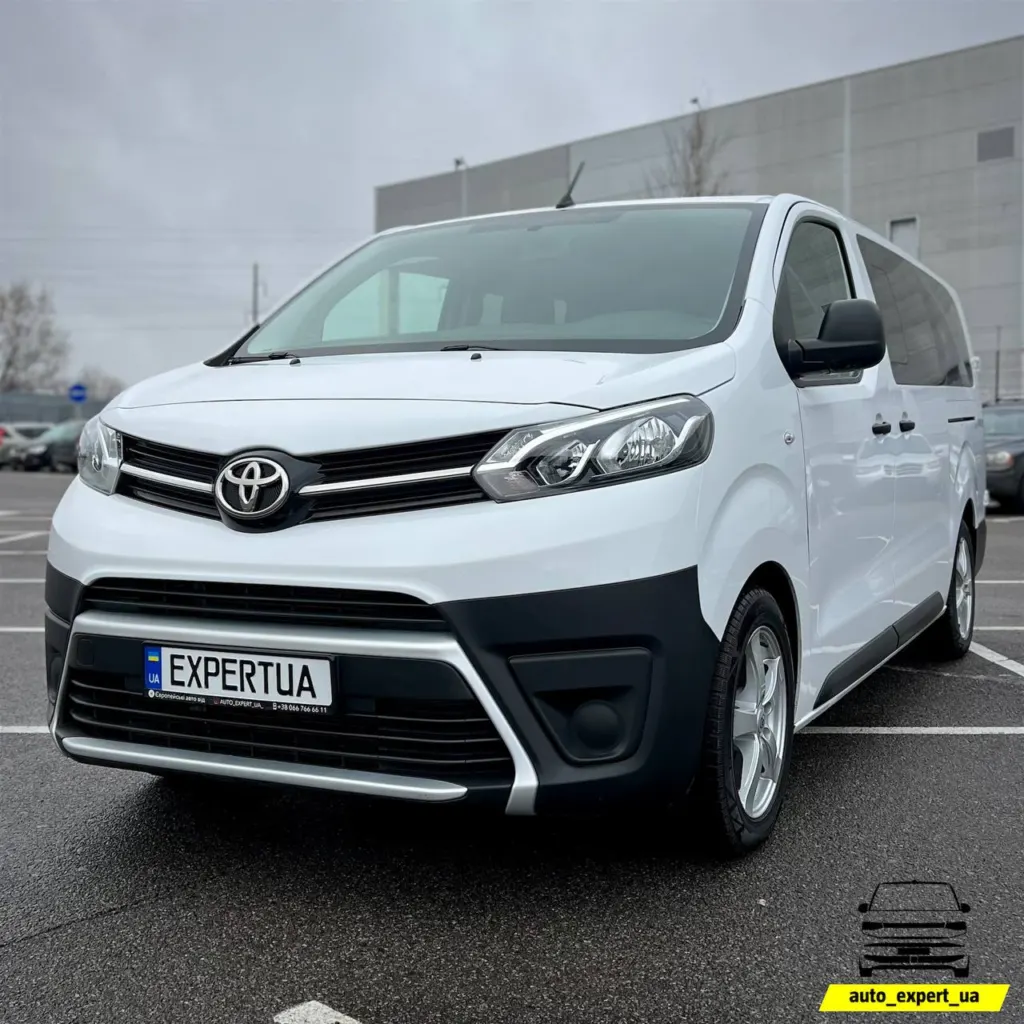 Toyota Proace Passenger — фото 1