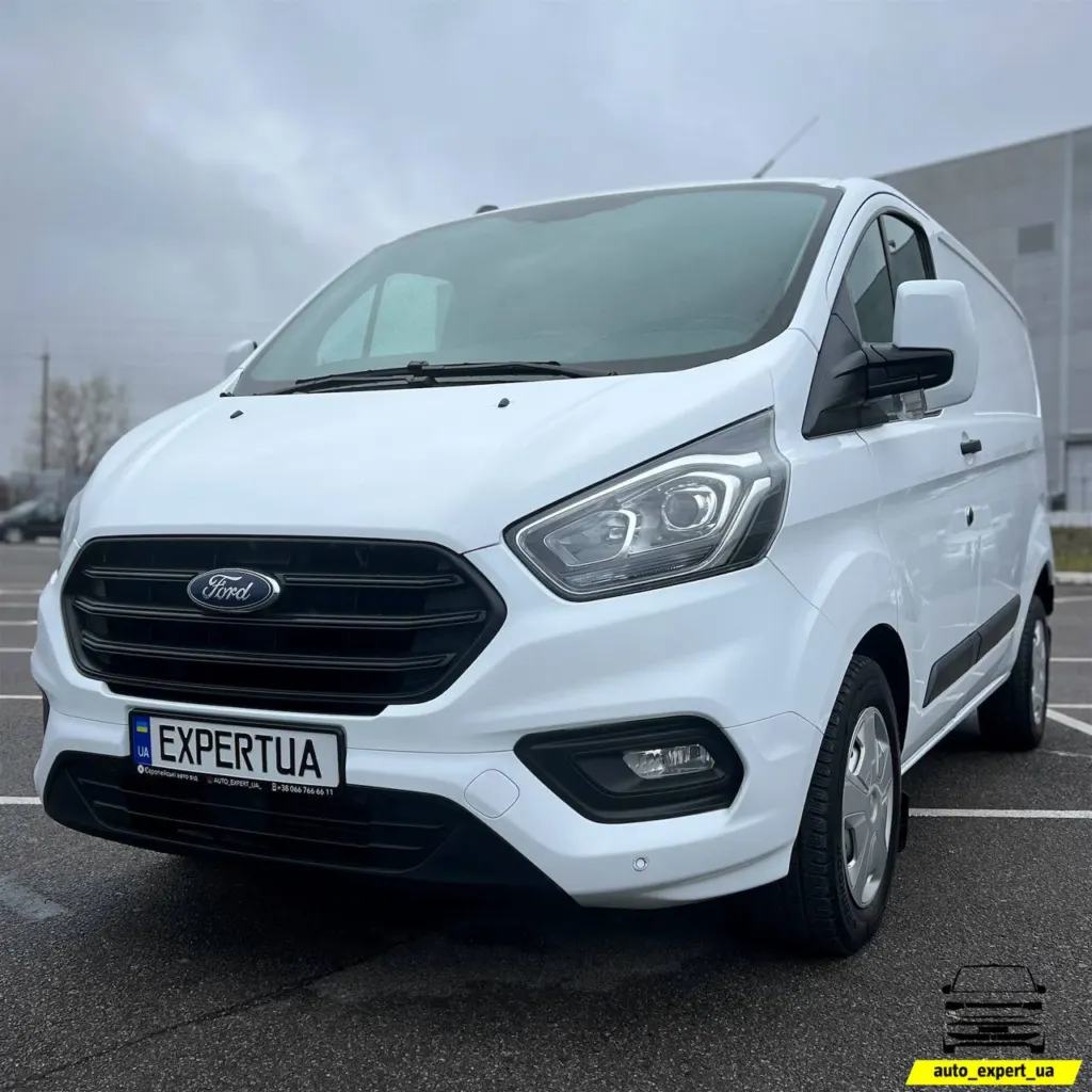 Ford Transit Custom — фото 1
