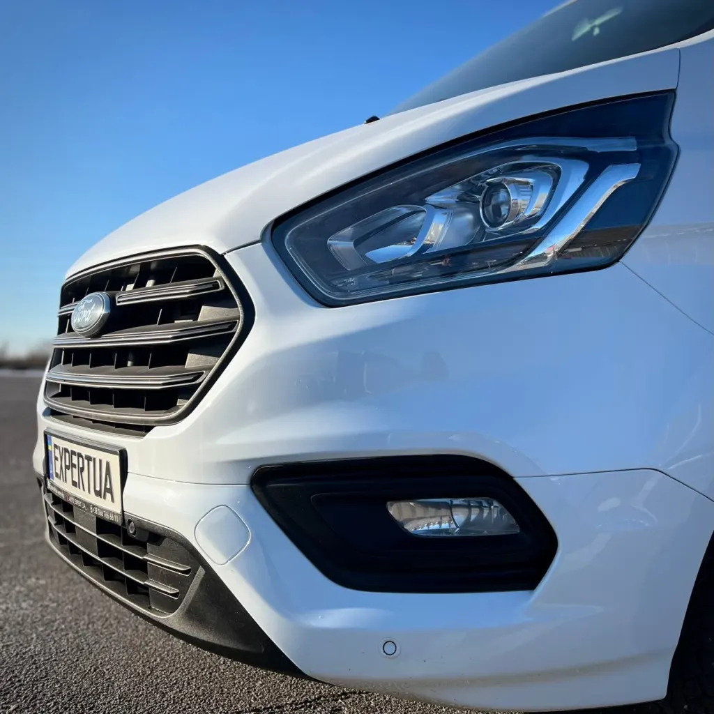 Ford Transit Custom — фото 11