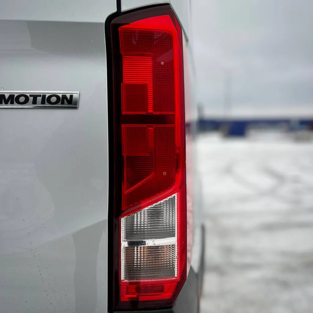 Volkswagen Crafter L2H2 — фото 11