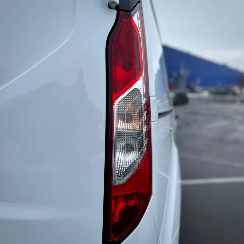 Ford Transit Connect Long — фото 12