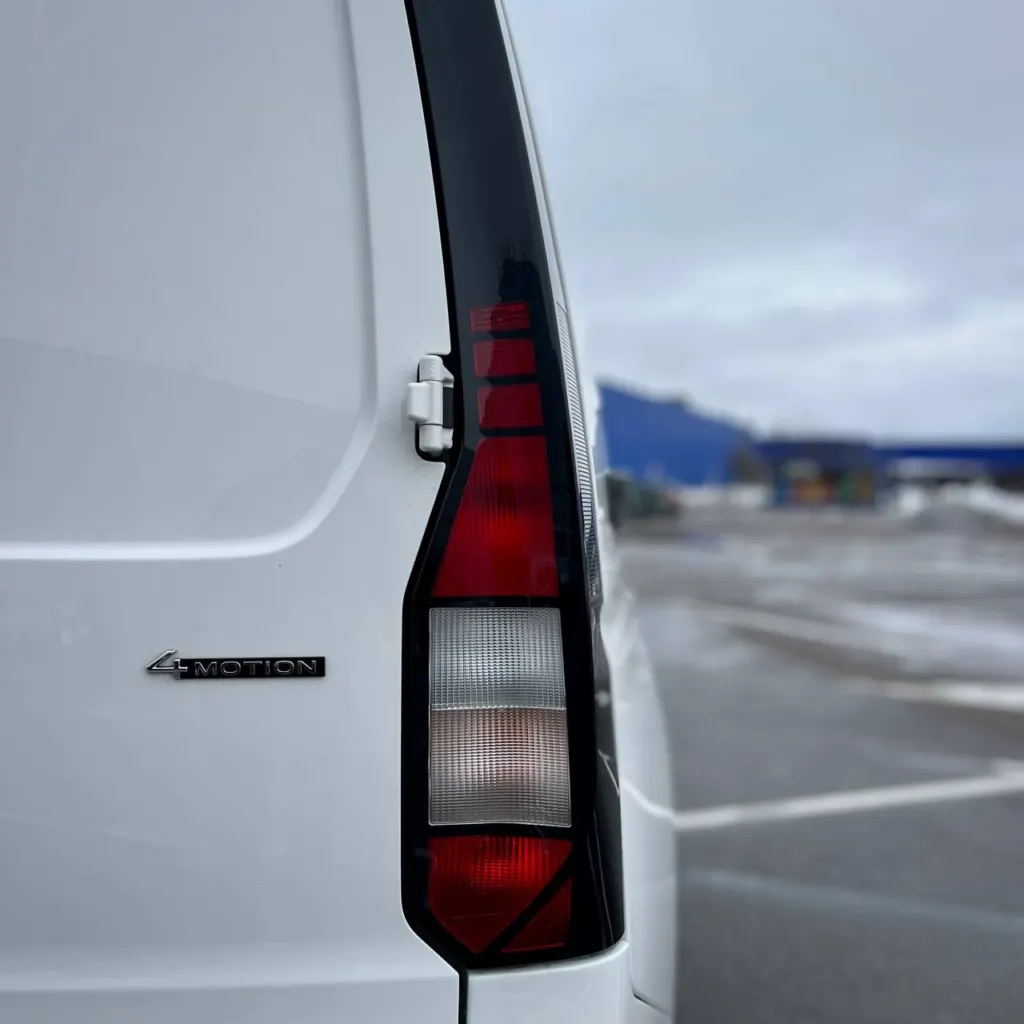 Volkswagen Caddy Long — фото 10