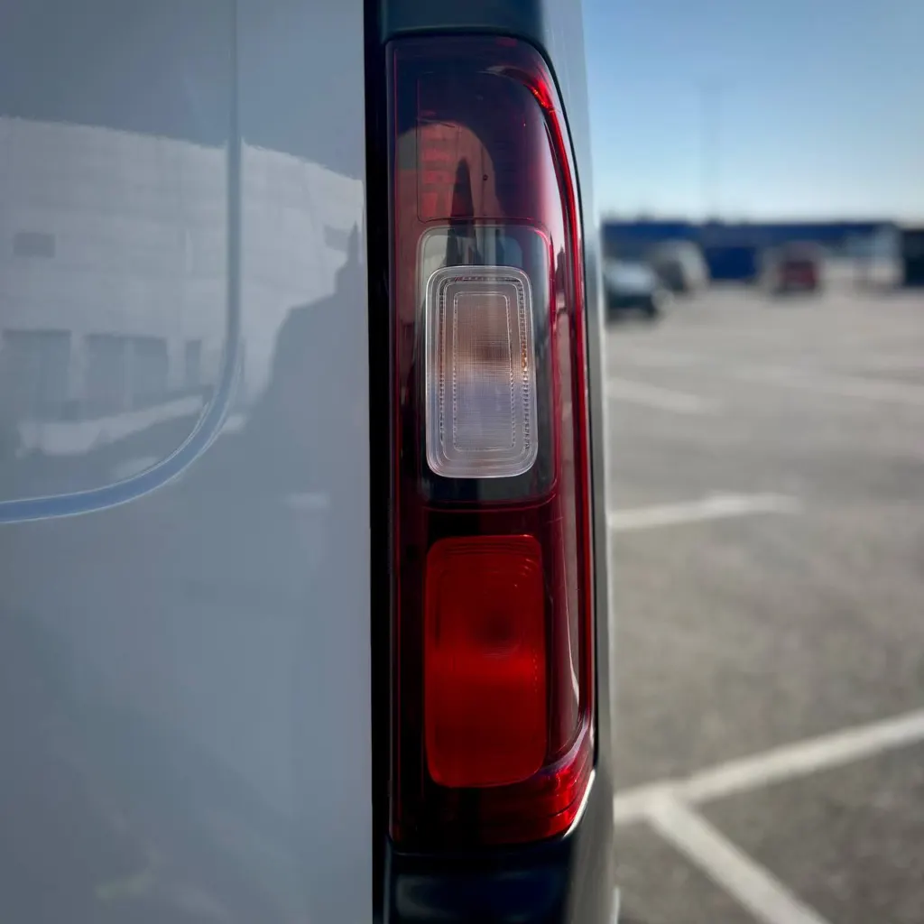 Renault Trafic Long Вантажопасажирській — фото 11