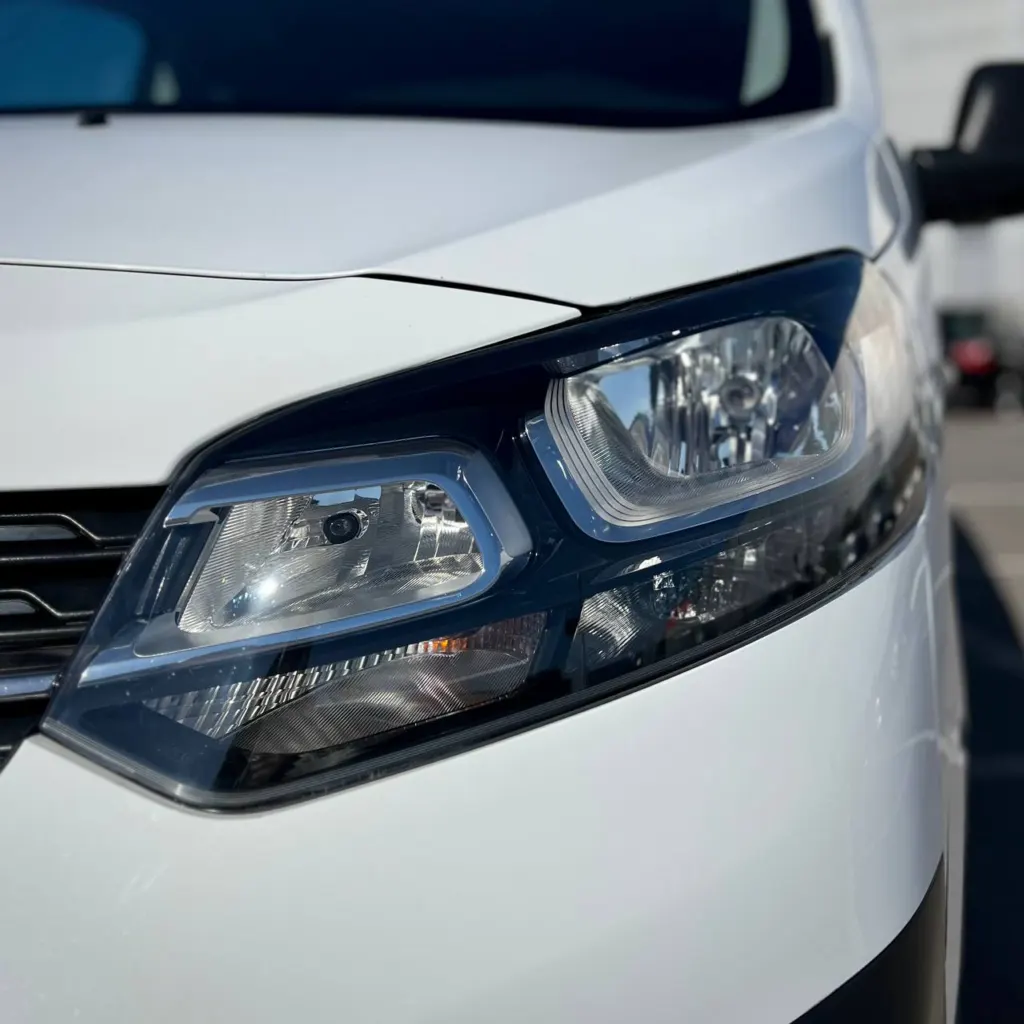 Opel Vivaro Extra Long Вантажопасажирський — фото 9
