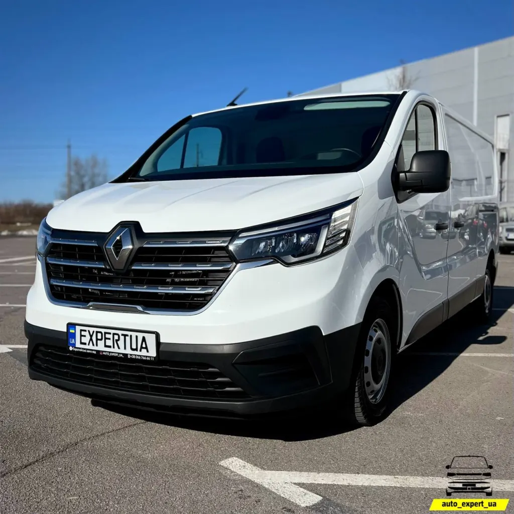 Renault Trafic Long 2022