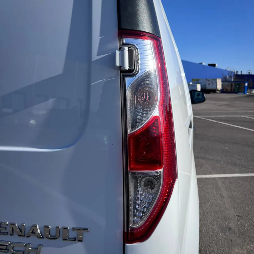 Renault Kangoo Maxi Вантажопасажирський — фото 10