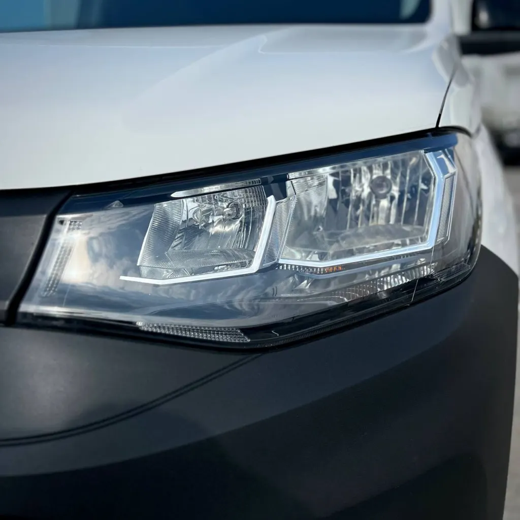 Volkswagen Caddy — фото 9