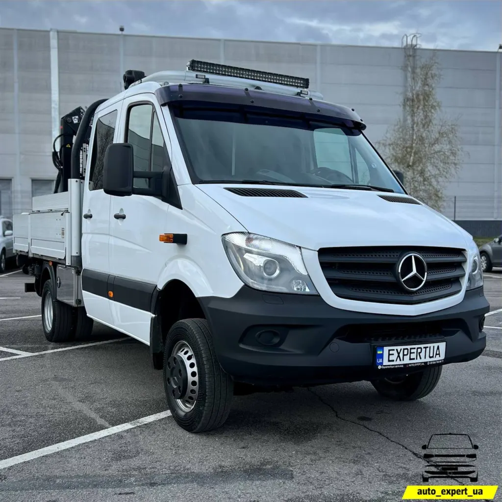 Mercedes-Benz Sprinter 519 дубль кабіна, бортова платформа, обладнана маніпулятором — фото 10