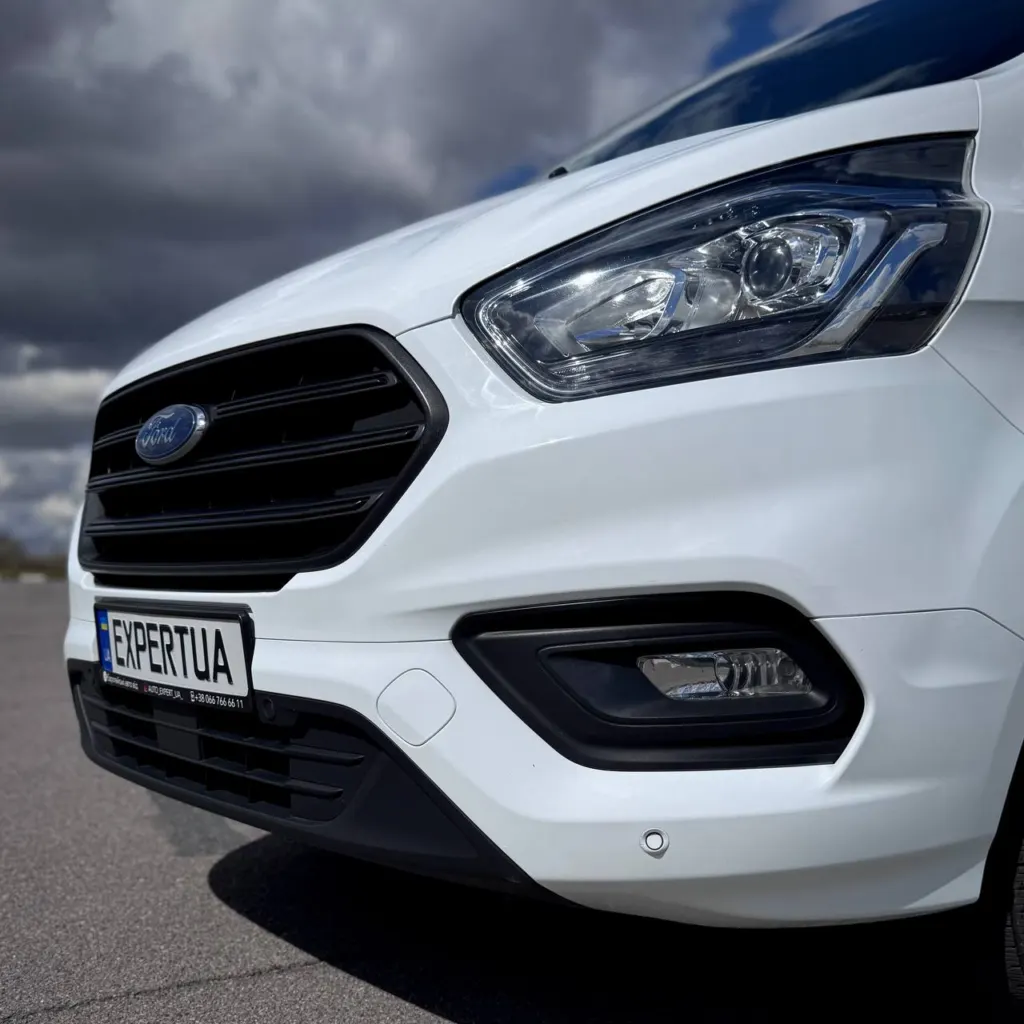 Ford Transit Custom Long — фото 9