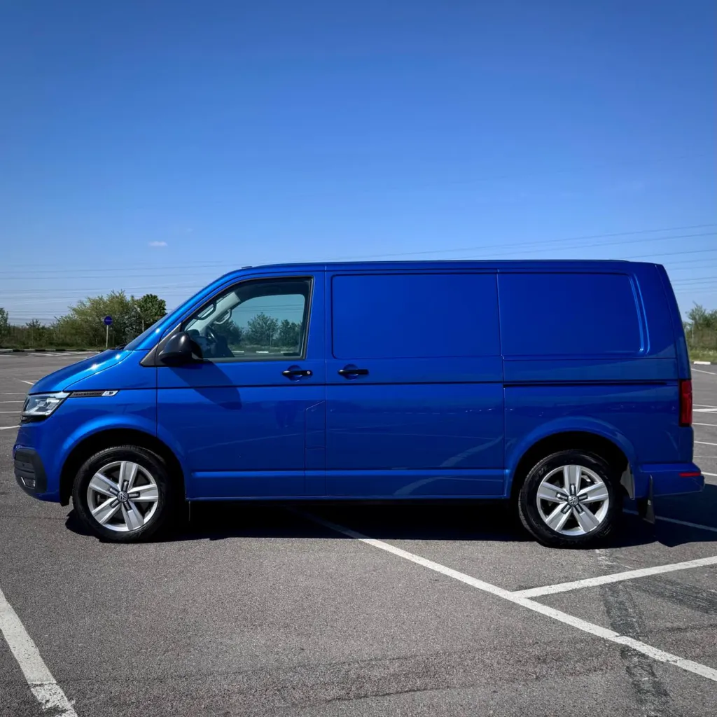 Volkswagen Transporter — фото 7