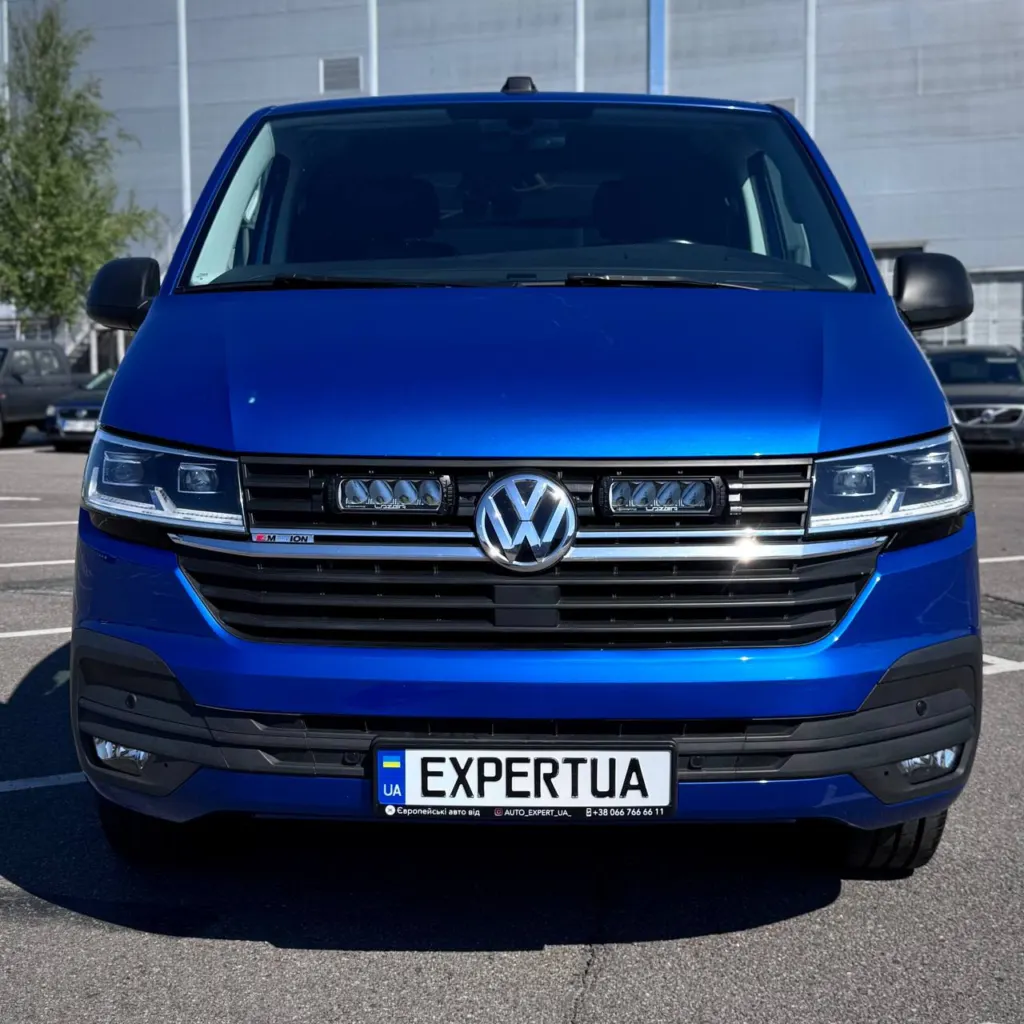 Volkswagen Transporter — фото 8
