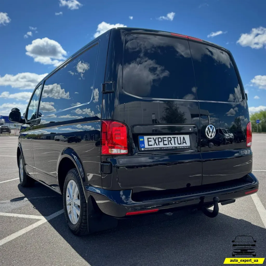Volkswagen Transporter — фото 6