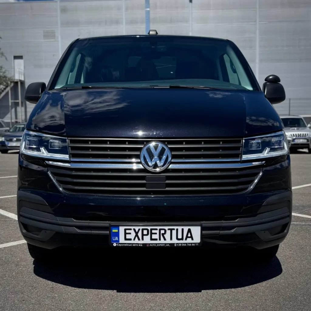 Volkswagen Transporter — фото 8