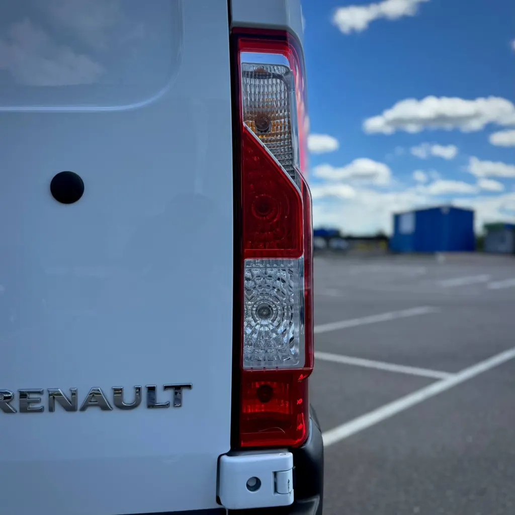 Renault Master L3 H2 — фото 12