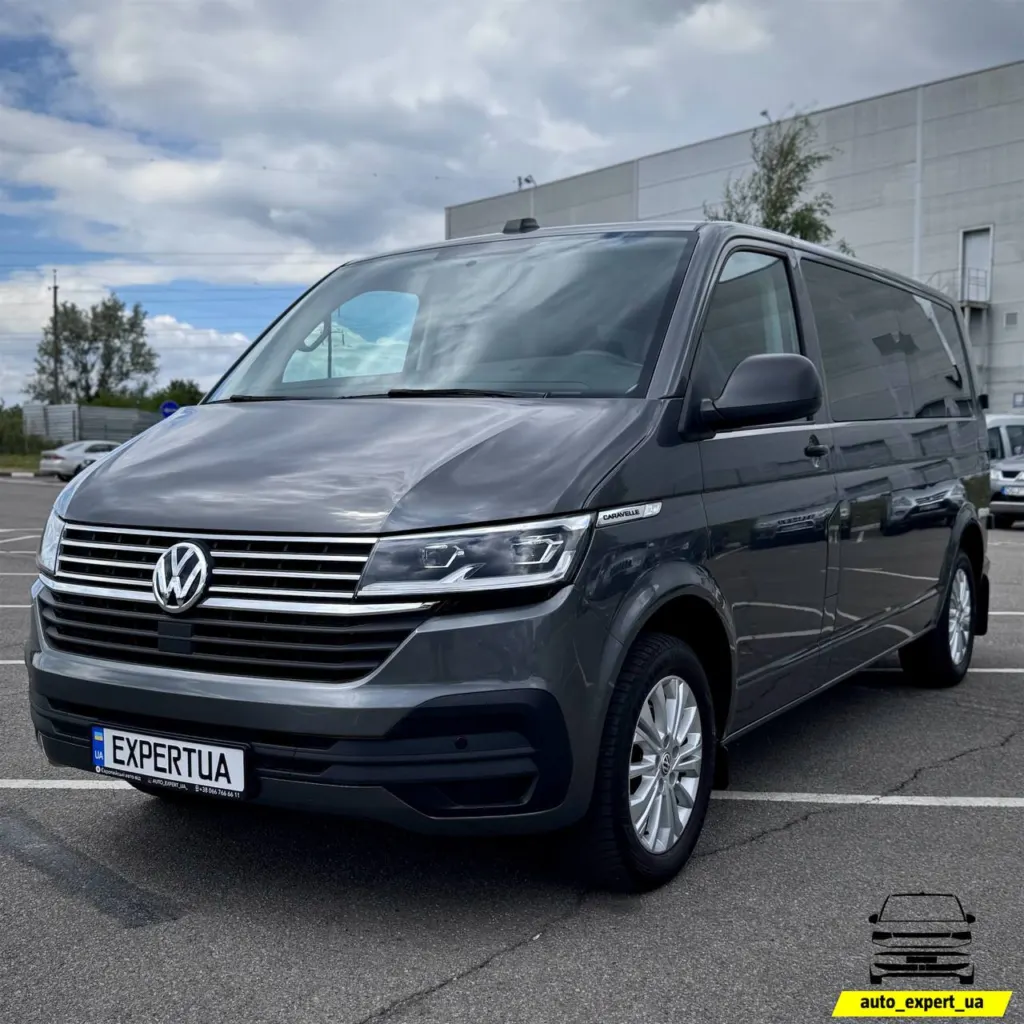 Volkswagen Caravelle Long 8+1 — фото 1