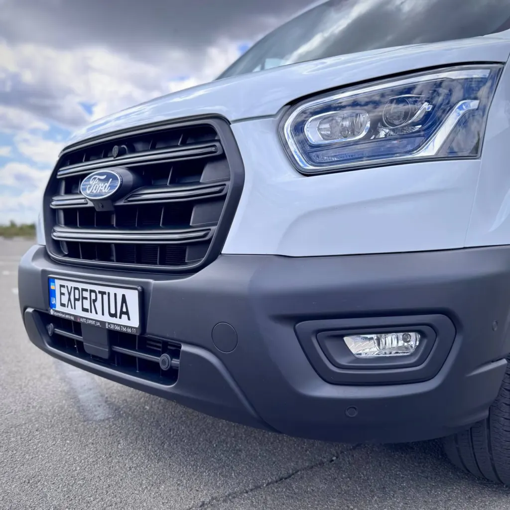 Ford Transit L2 H2 — фото 9