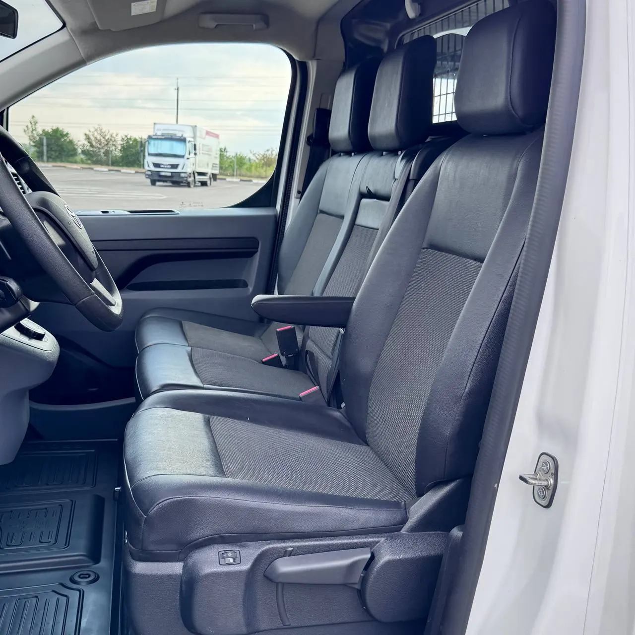 Toyota ProAce Extra Long. — фото 34