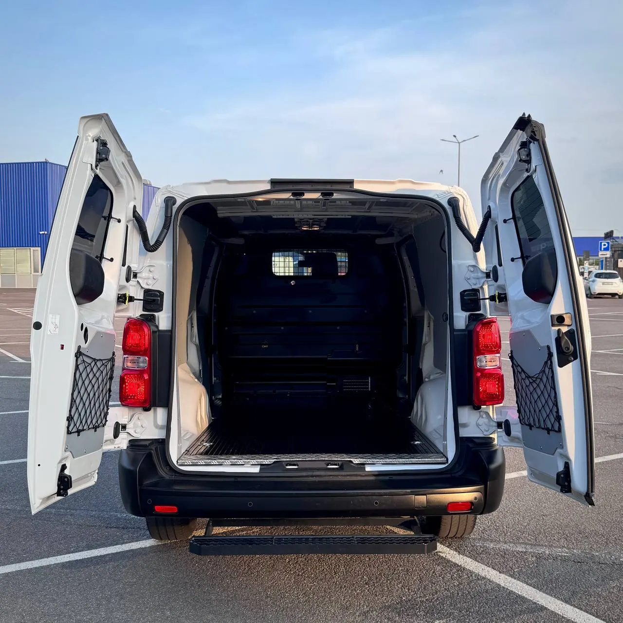 Toyota ProAce Extra Long — фото 44