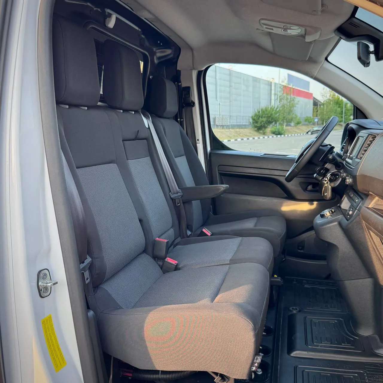 Toyota ProAce Extra Long — фото 34